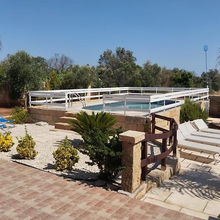 Villetta Mari Con Piscina Esclusiva Nel Salento Capilungo Ngoại thất bức ảnh